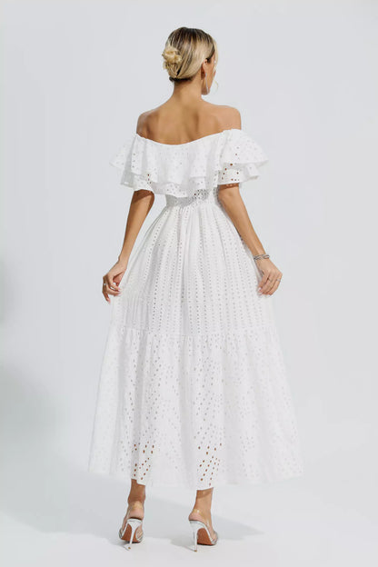 Beautifully Crafted Dress in a Classic Style