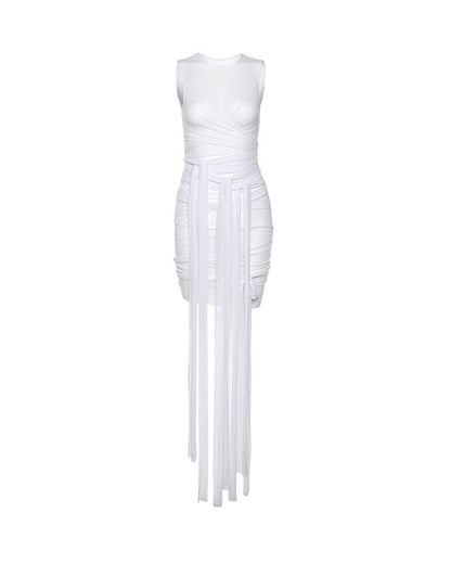 A Vintage Style Dress with Delicate Timeless Details