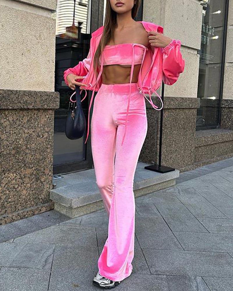 Gracefully Styled Pants for Any Occasion