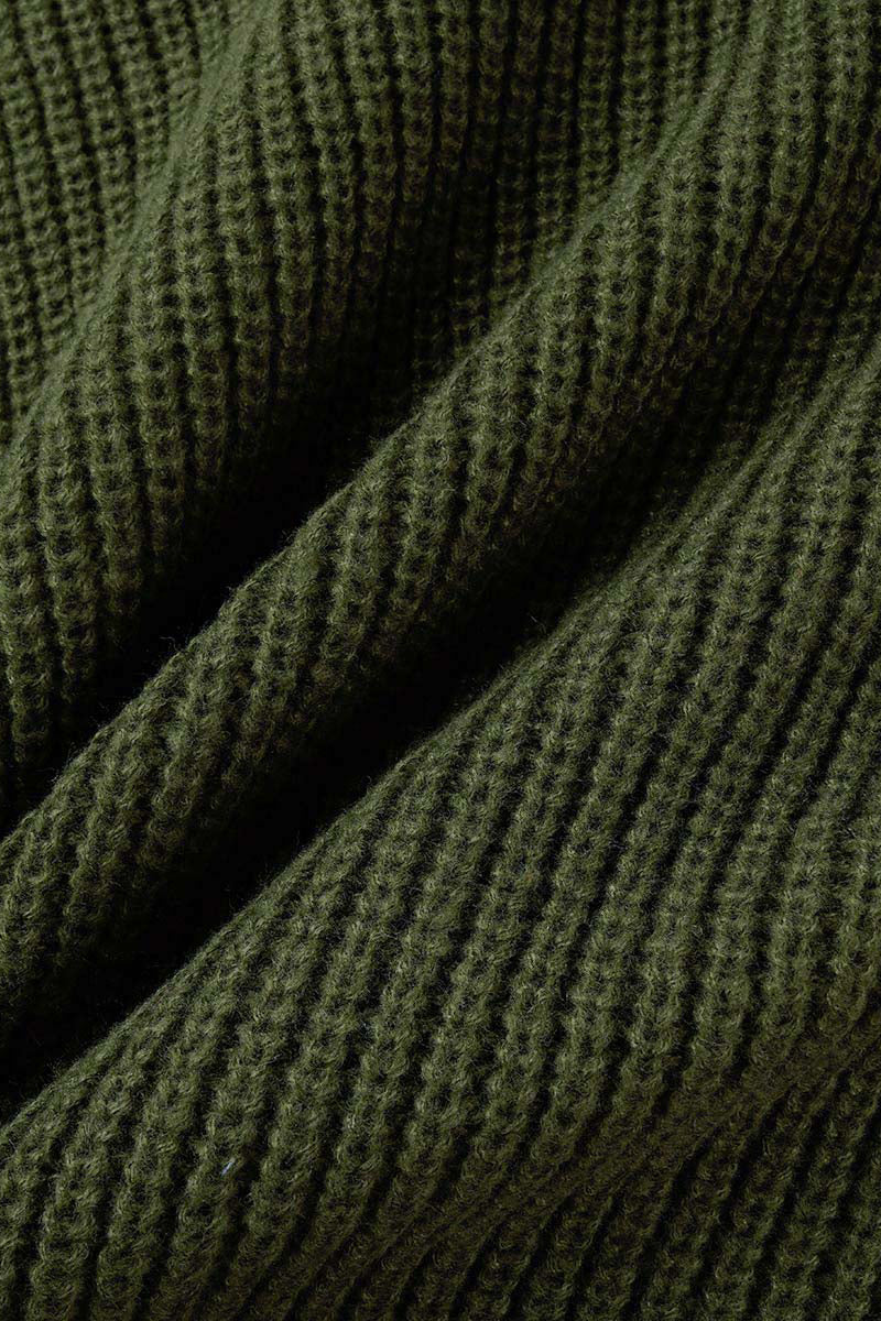 Beautifully Finished Sweater in a Timeless Design