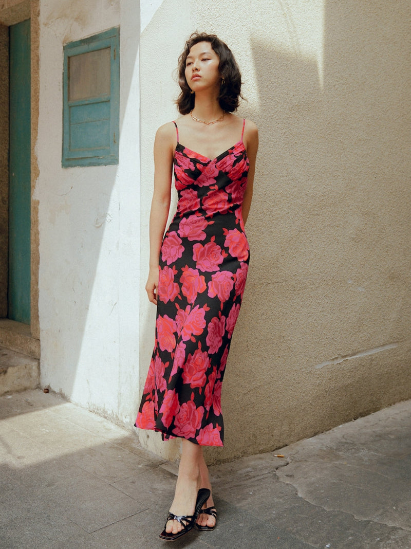Classic Vintage & Enduringly Stylish Dress