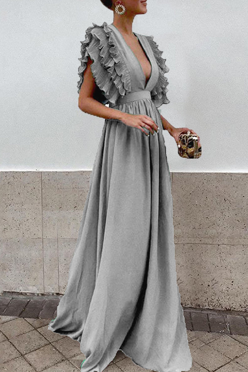 Beautifully Crafted Dress in a Classic Style