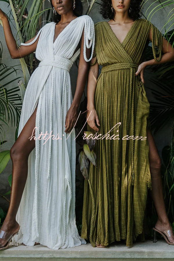 A Vintage Style Dress with Delicate Timeless Details