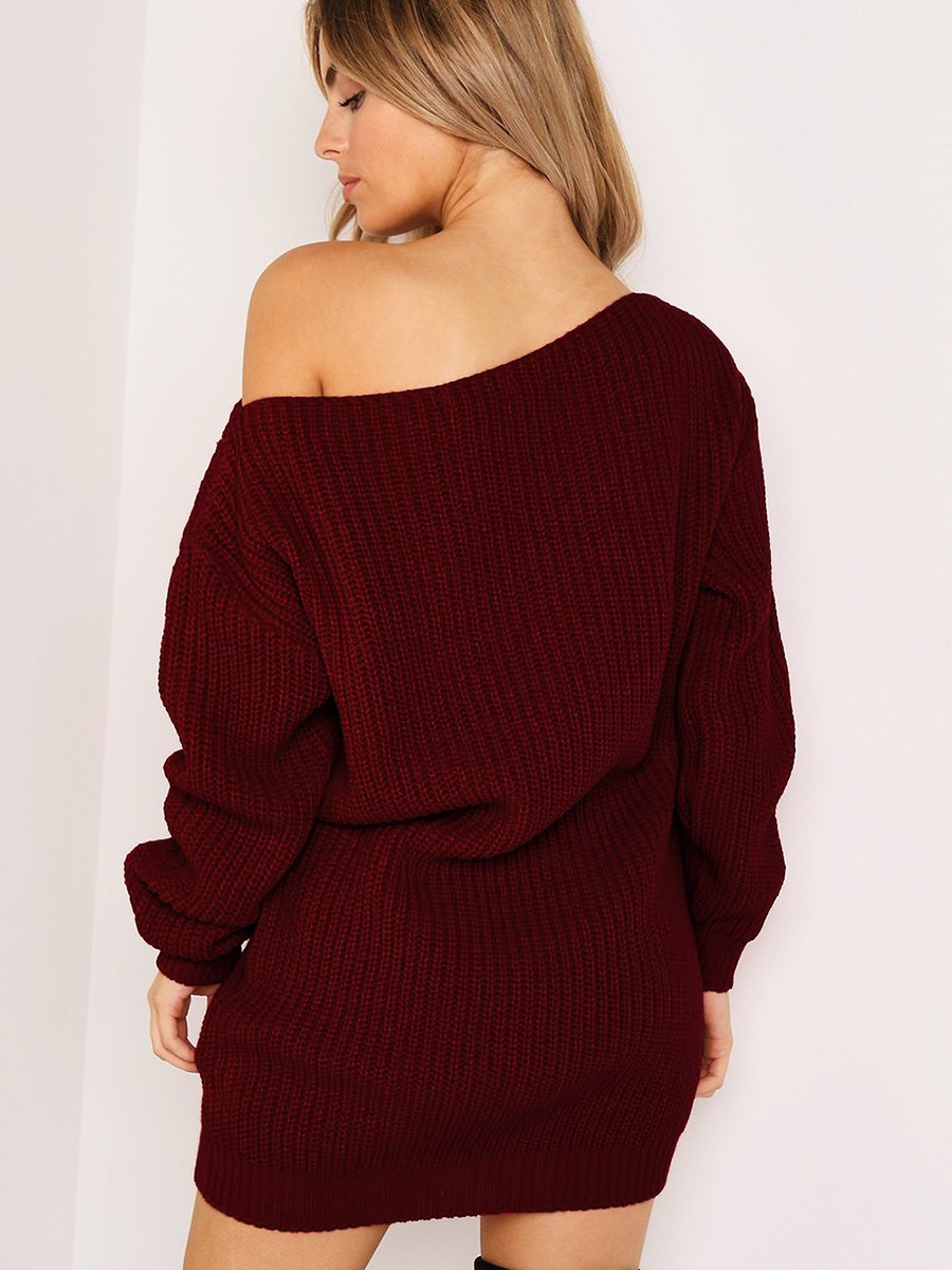 Classic Vintage Sweater with a Flattering Fit