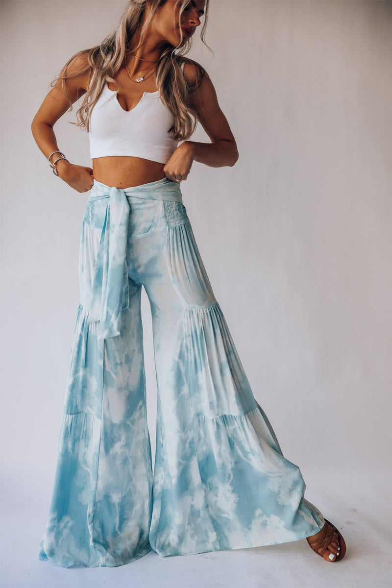 Classic Vintage Pants with a Flattering Fit
