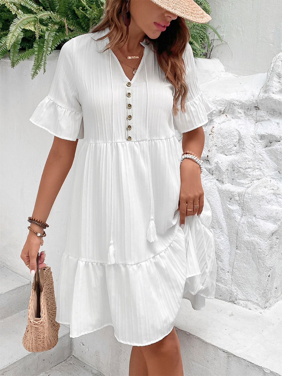 Gracefully Styled Dress for Any Occasion