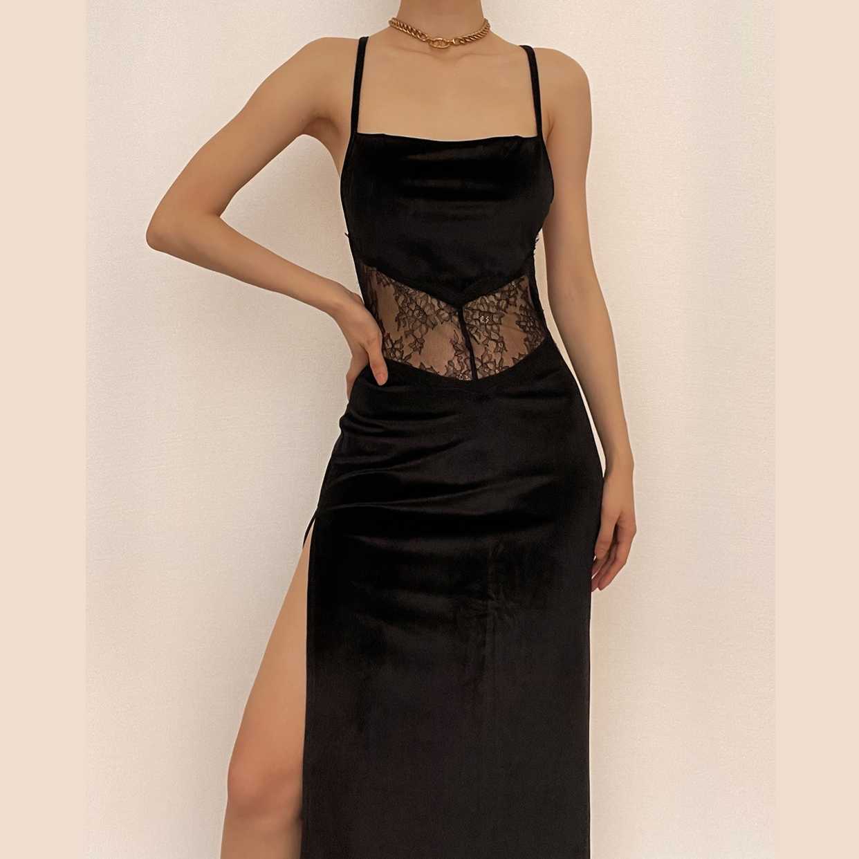 Vintage Inspired Dress with a Contemporary Edge
