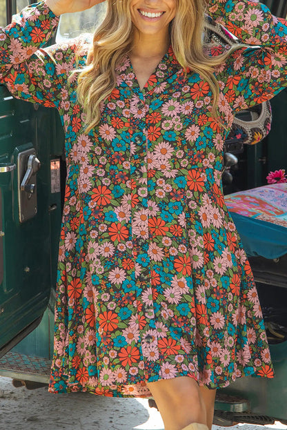 Classic Vintage Dress with a Flattering Fit
