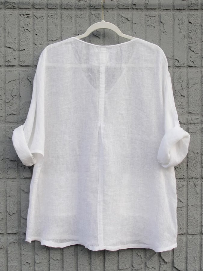 A Vintage Style Top with Delicate Timeless Details
