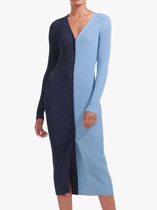Classic Vintage Sweater with a Flattering Fit