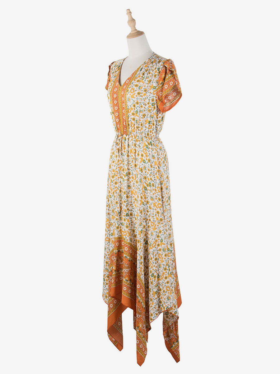 Gracefully Styled Dress for Any Occasion