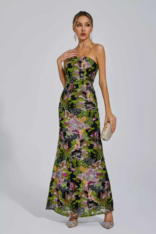Classic Vintage & Enduringly Stylish Dress