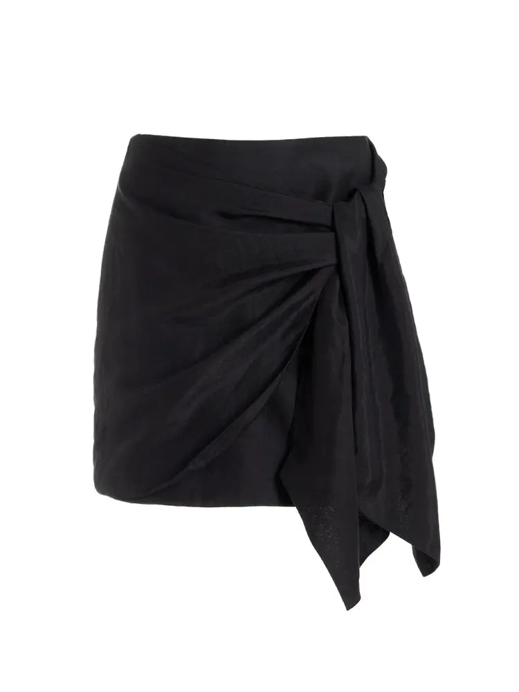 Polished Garment with an Effortless Classic Look