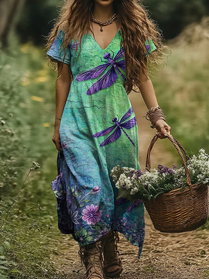Classic Vintage Dress with a Flattering Fit