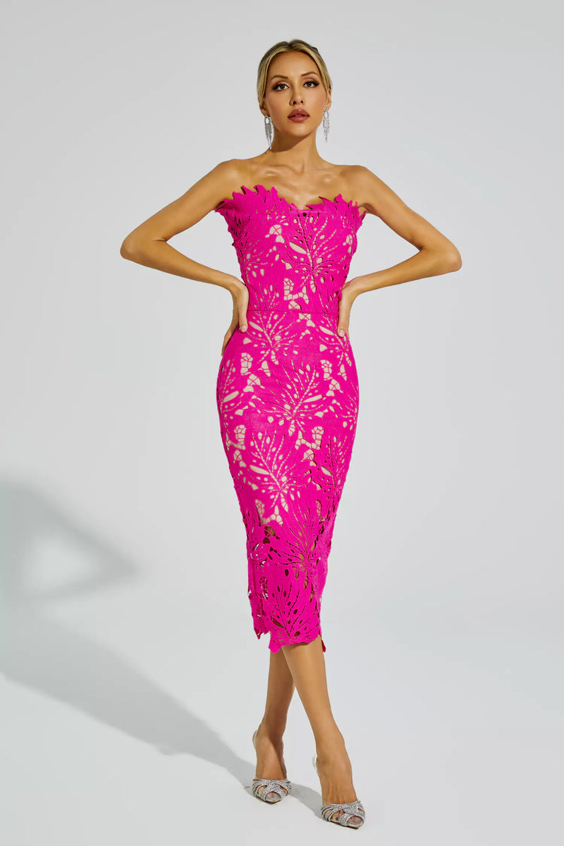Sophisticated Dress with a Clean Classic Look