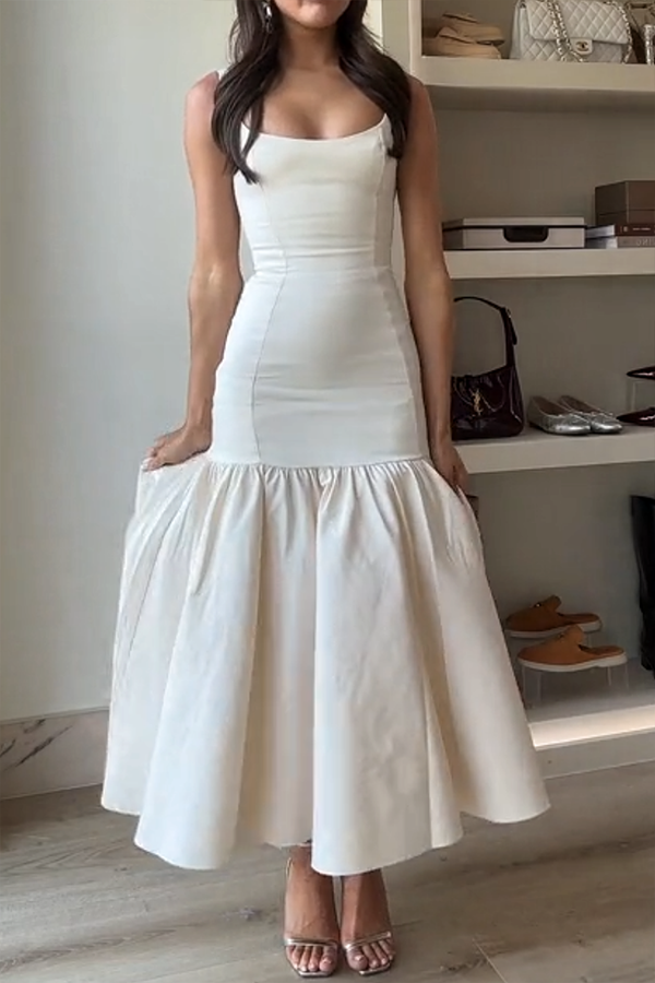 A Vintage Style Dress with Delicate Timeless Details