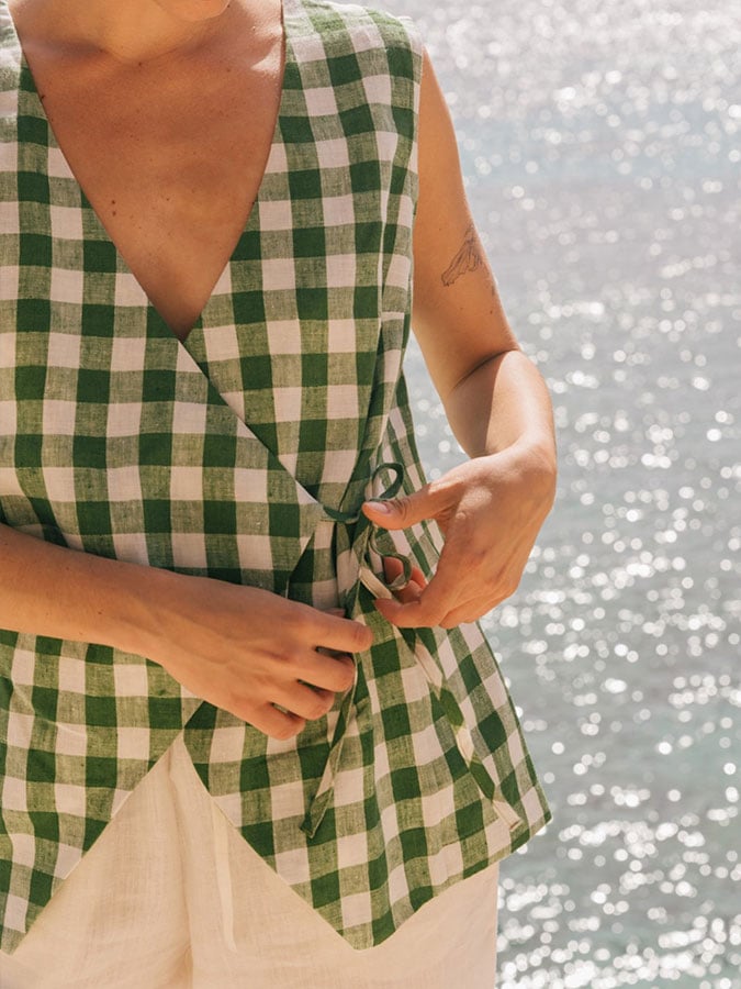 Beautifully Finished Shirt in a Timeless Design