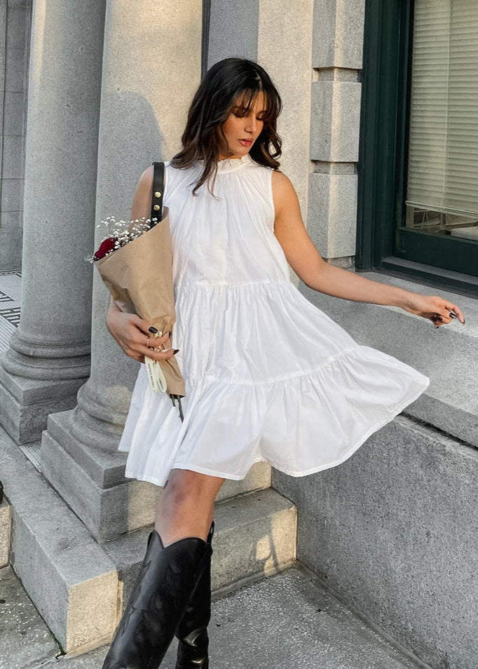Polished Dress with an Effortless Classic Look