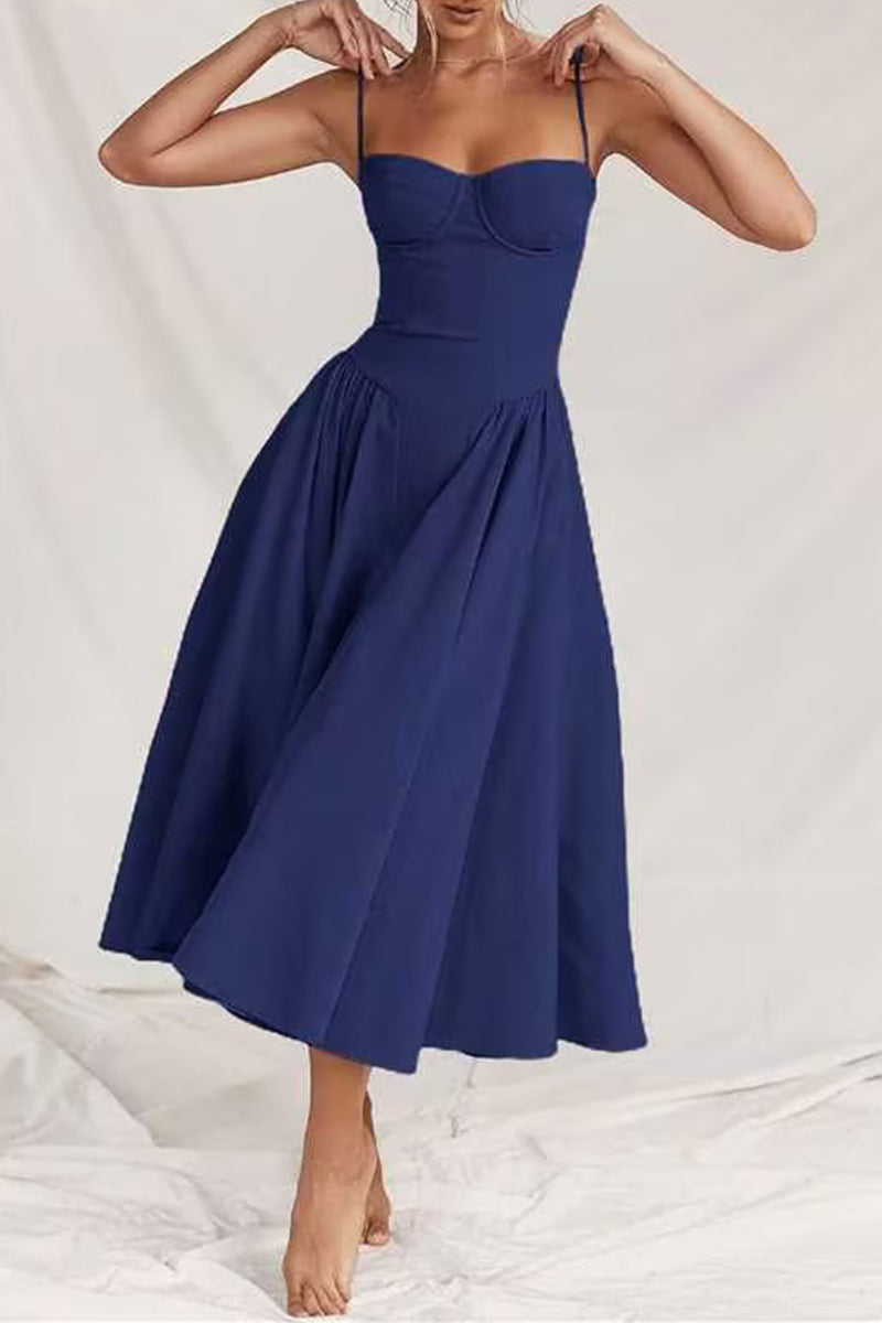 Classic Vintage Dress with a Flattering Fit