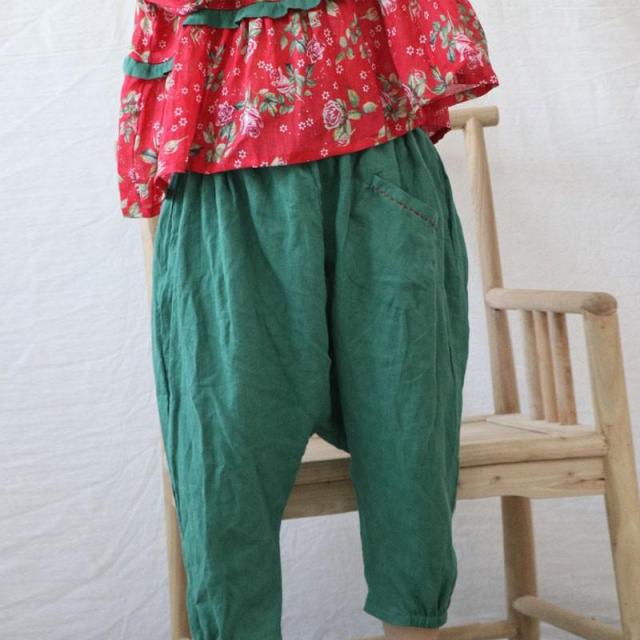Classic Vintage Pants with a Flattering Fit