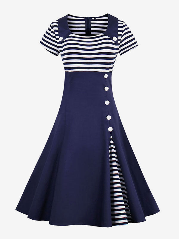 Classic Vintage Dress with a Flattering Fit