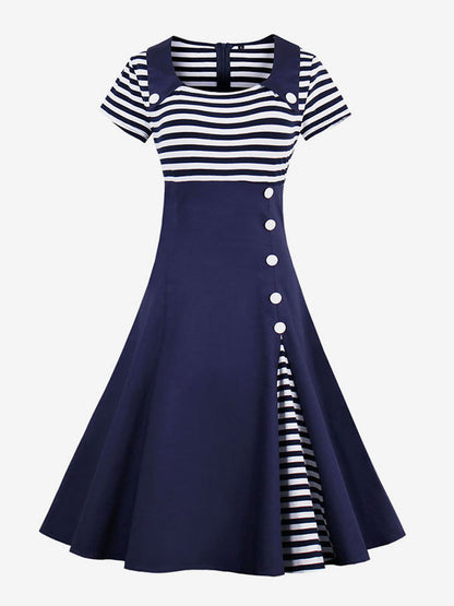 Classic Vintage Dress with a Flattering Fit