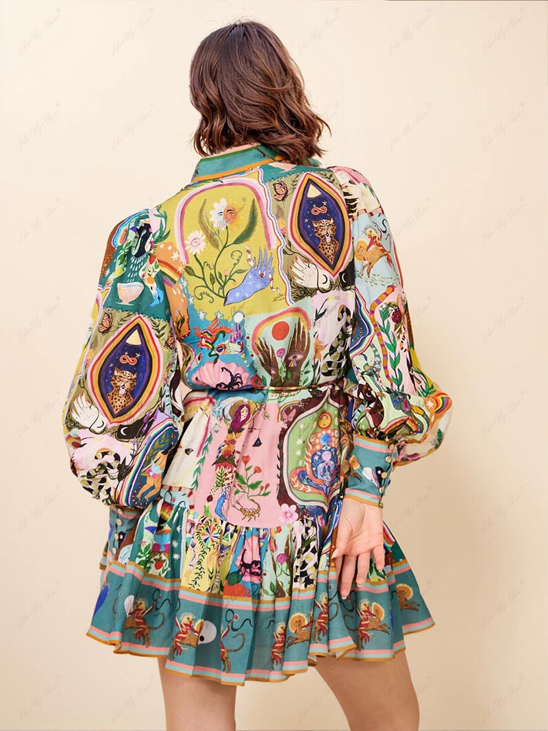 Classic Vintage Dress with a Flattering Fit