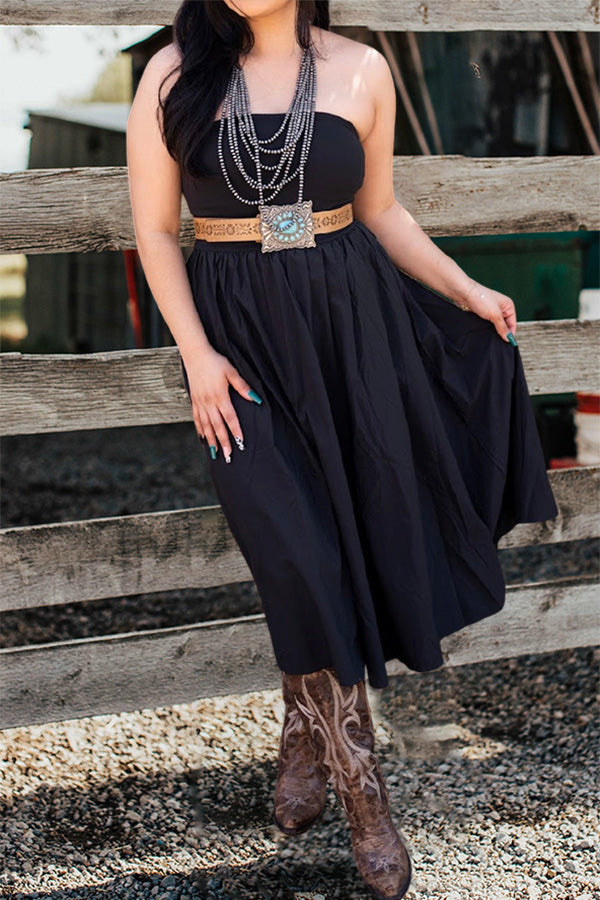 Beautifully Crafted Dress in a Classic Style