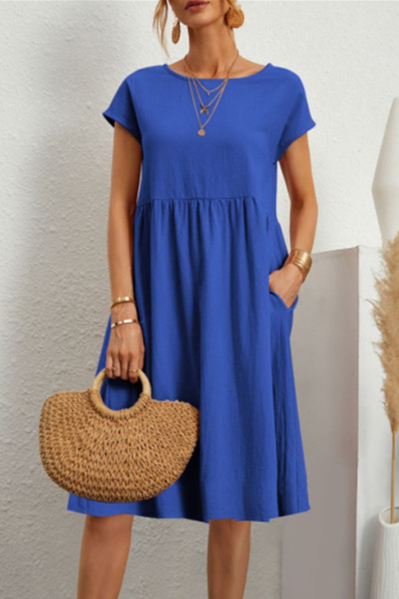 Well Tailored Dress with a Graceful Silhouette