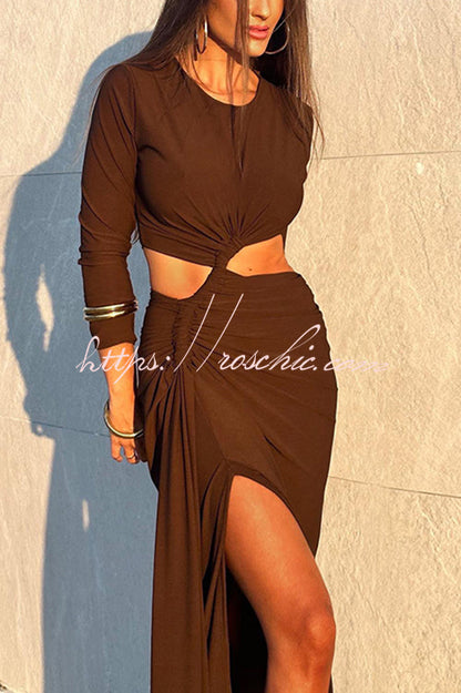 Sophisticated Dress with a Clean Classic Look