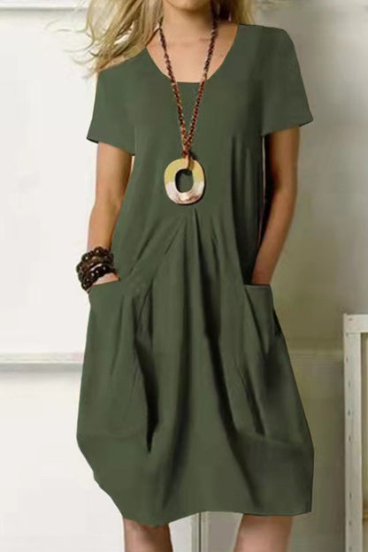 Classic Vintage & Enduringly Stylish Dress
