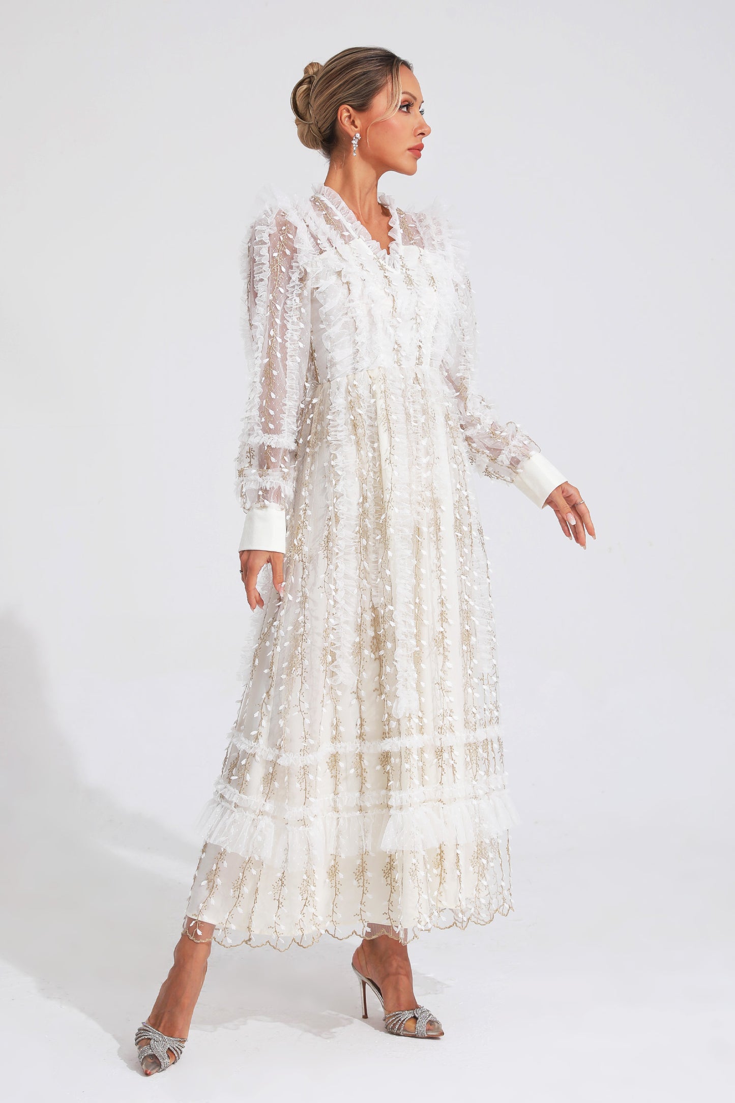 Classic Vintage & Enduringly Stylish Dress