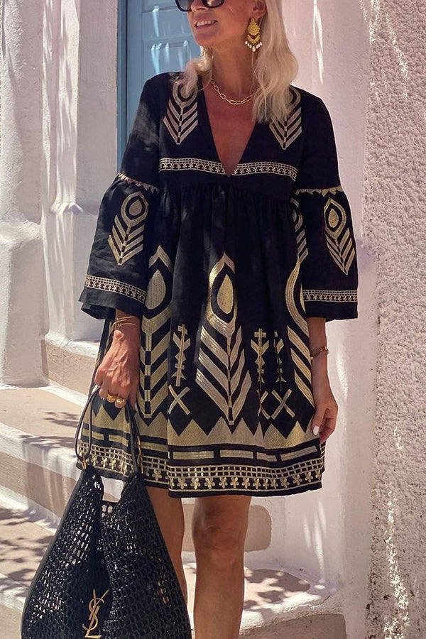 Gracefully Styled Dress for Any Occasion