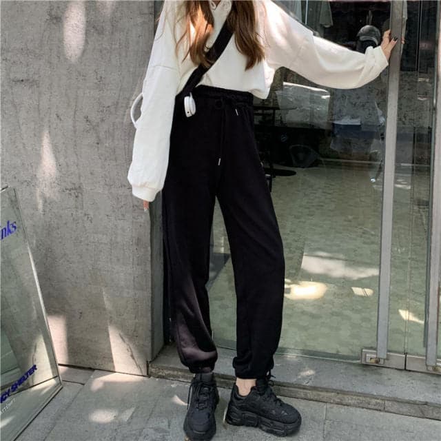 Classic Vintage & Enduringly Stylish Trousers