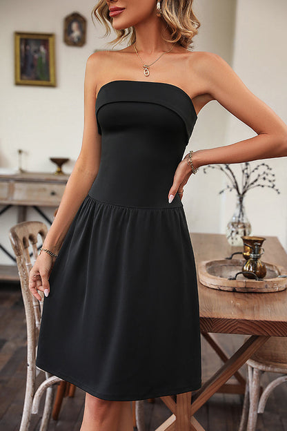 Effortlessly Elegant Dress with a Timeless Design