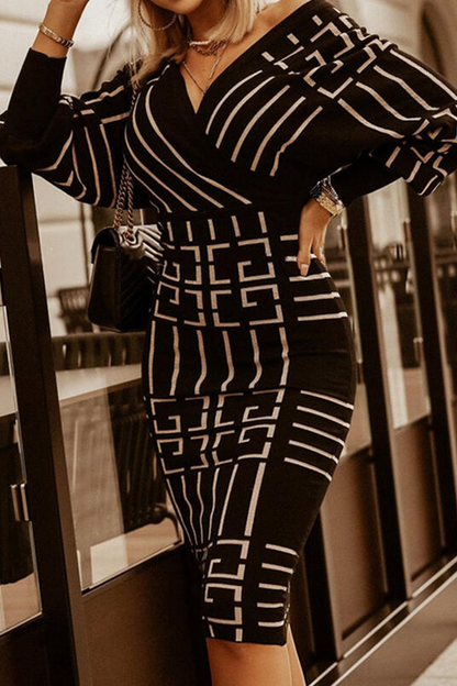 Classic Vintage Dress with a Flattering Fit
