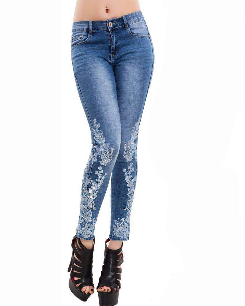 Polished Garment with an Effortless Classic Look