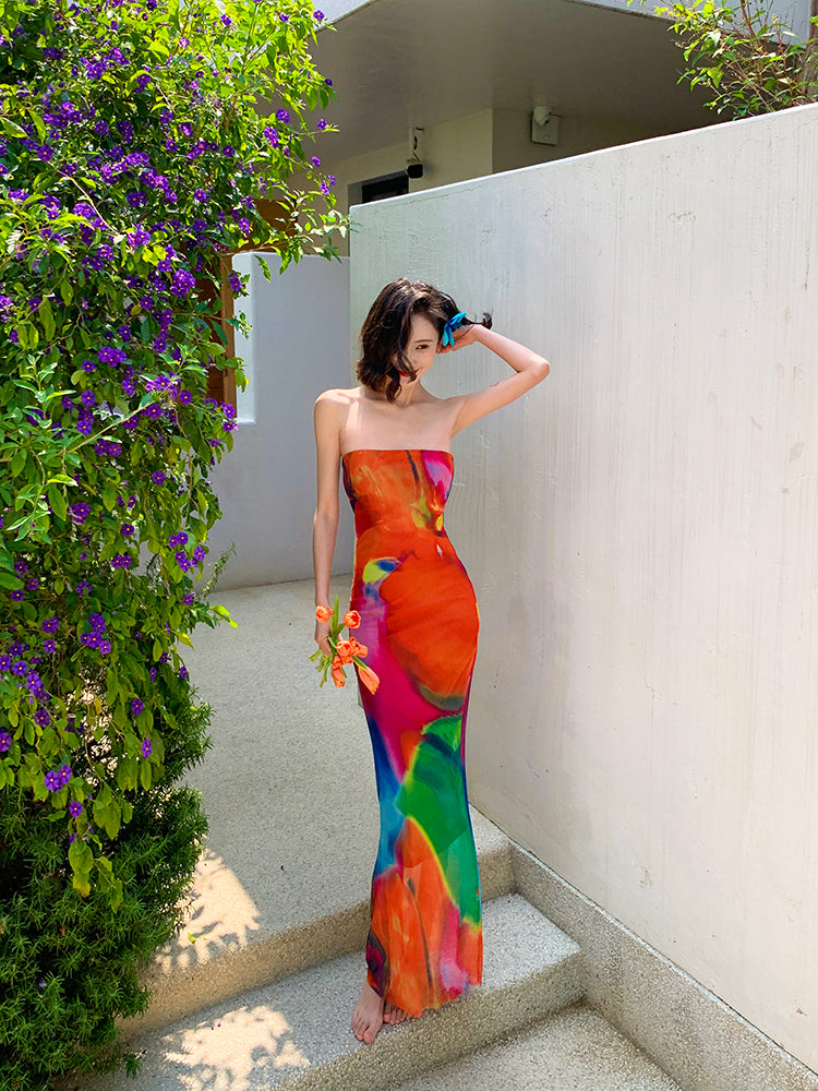 A Vintage Style Dress with Delicate Timeless Details