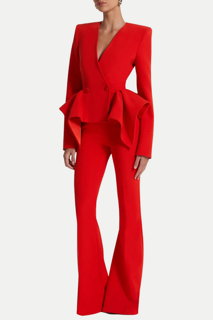 Effortlessly Elegant Garment with a Timeless Design