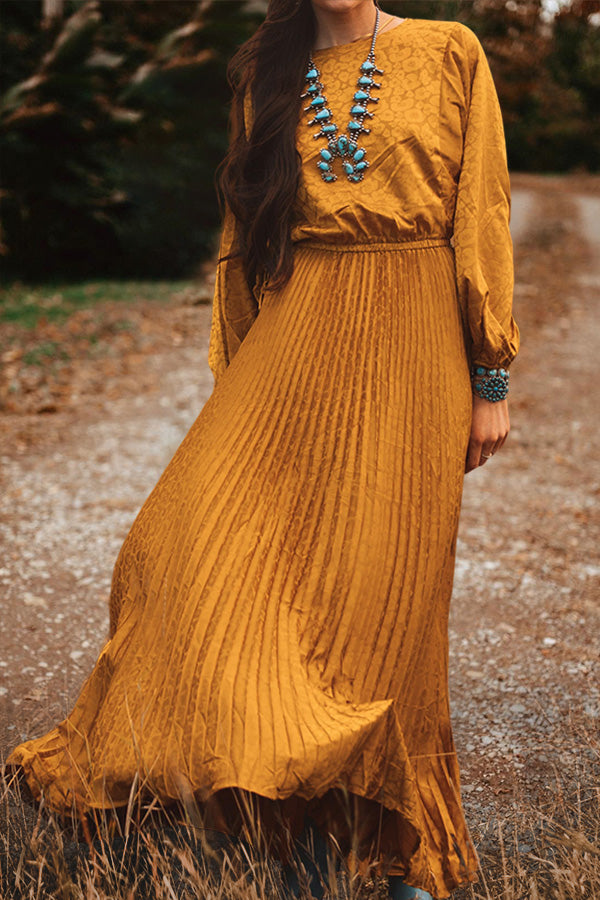 A Vintage Style Dress with Delicate Timeless Details