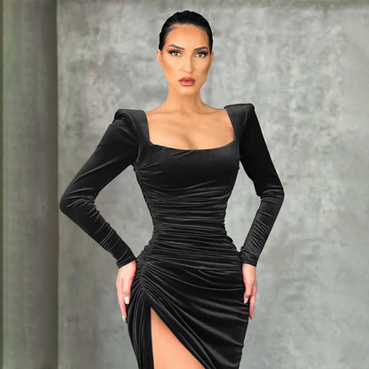 Sophisticated Dress with a Clean Classic Look