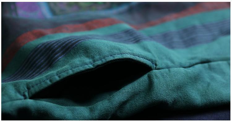 Effortlessly Elegant Sweater with a Timeless Design