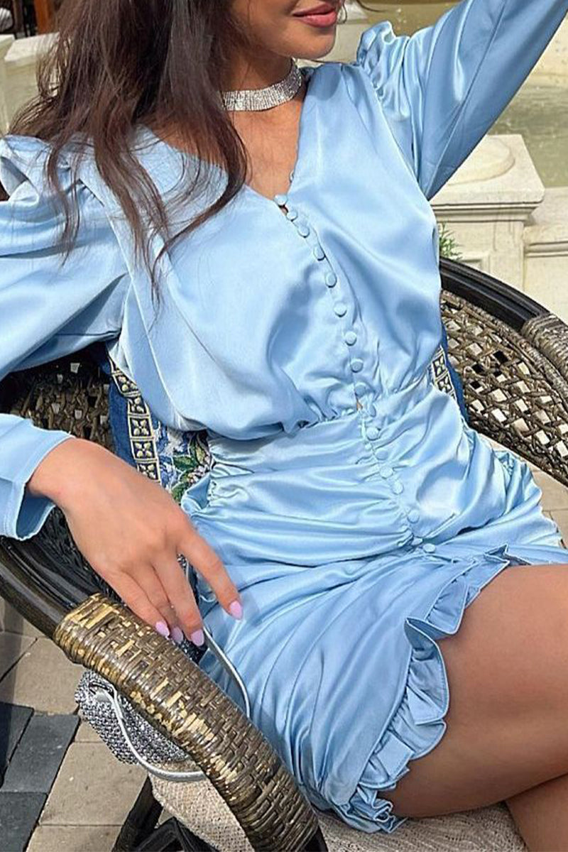 A Vintage Style Dress with Delicate Timeless Details