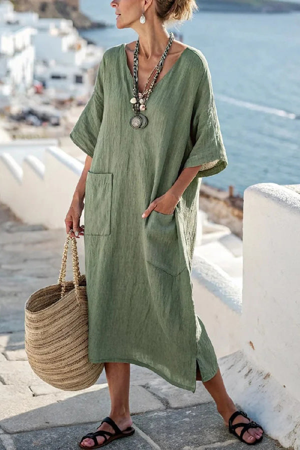 Beautifully Finished Dress in a Timeless Design