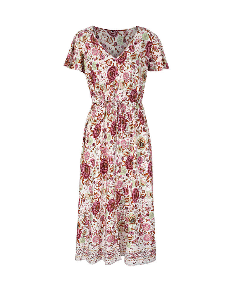 Well Tailored Dress with a Graceful Silhouette