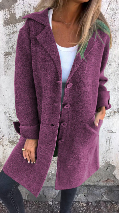 Gracefully Styled Coat for Any Occasion