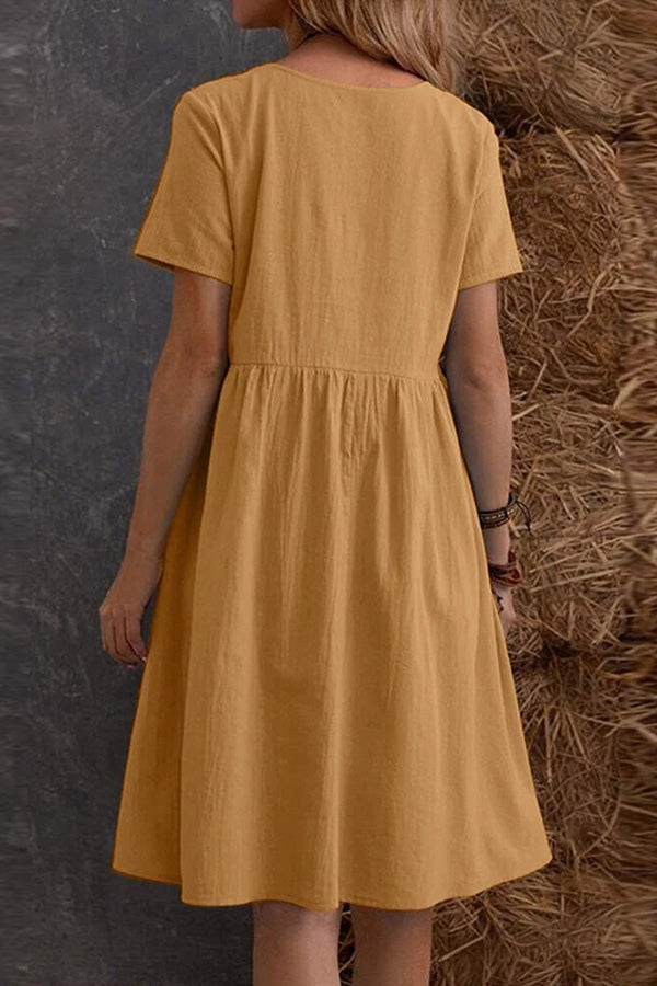 Polished Dress with an Effortless Classic Look