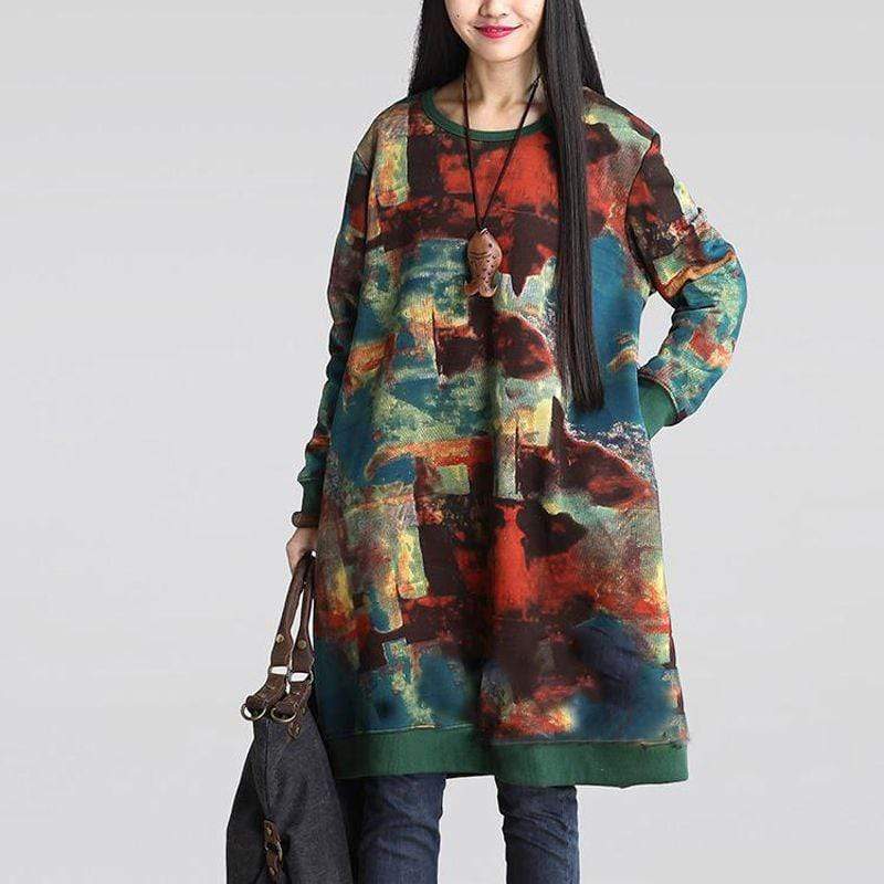 Well Tailored Sweater with a Graceful Silhouette