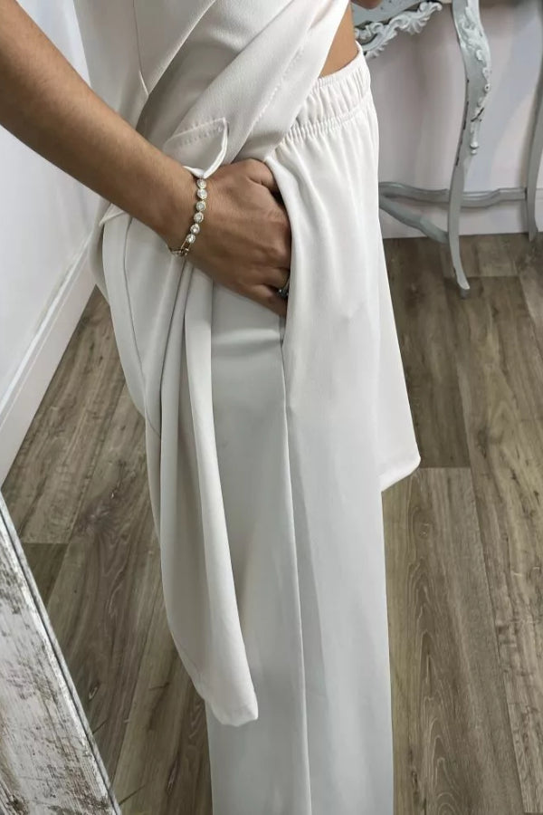 Beautifully Crafted Garment in a Classic Style
