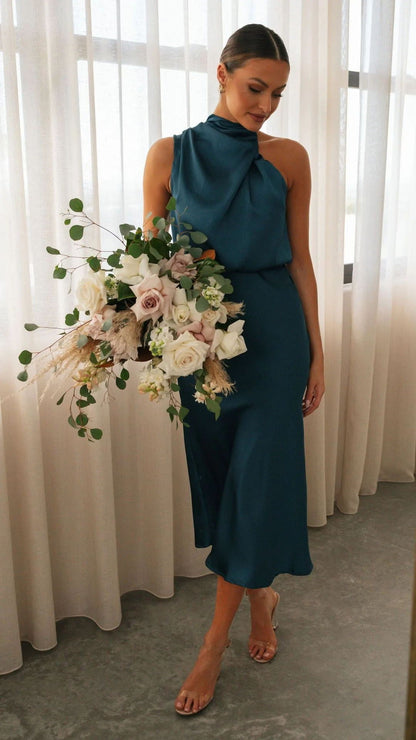 Polished Dress with an Effortless Classic Look